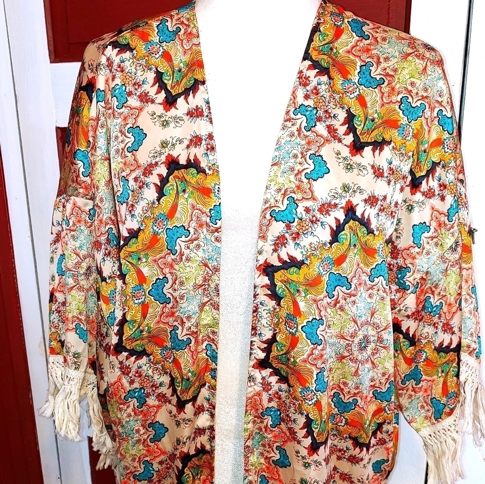 BKE Gimmicks Cardigan Cover M/L